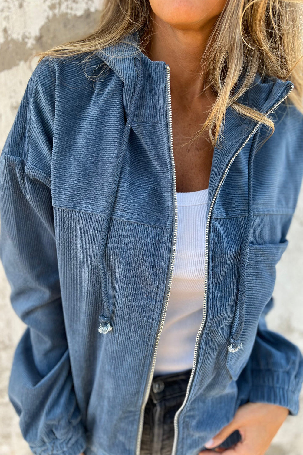 Teal Kapuzenjacke mit verstellbarem Kordelzug und Reißverschluss" 

"Teal Hoodie mit verstellbarem Kordelzug und Reißverschluss